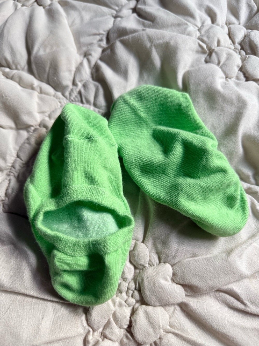 Ladies Women’s Light Green Ankle Athletic Gym Running Socks